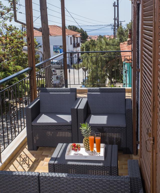 Apartments Mantsiou Old Nikiti Екстериор снимка